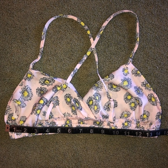 Forever 21 Two Piece Pink Floral Pajama Set Size Medium - Picture 6 of 9